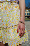 Absolème jupe courte jaune à fleurs