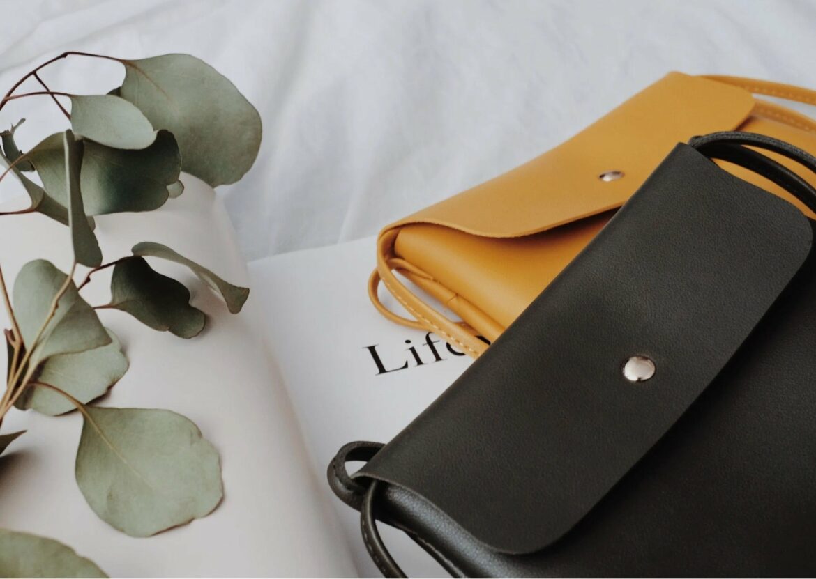 Absolème accessoires maroquinerie incontournables de l'été