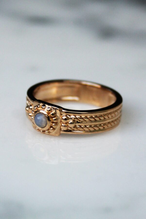 Absolème bague plaqué or 3 microns antique vintage