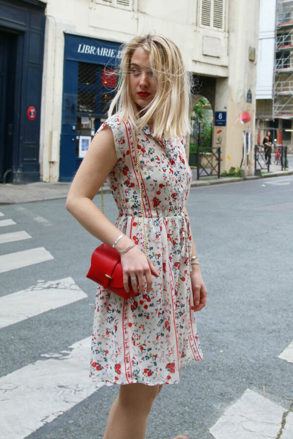 Absolème eshop robe d'été blanche fleurs rouge