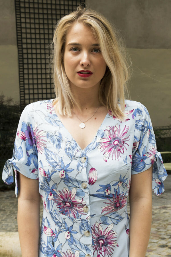 Absolème robe tendance style rétro bleu ciel motif fleurs