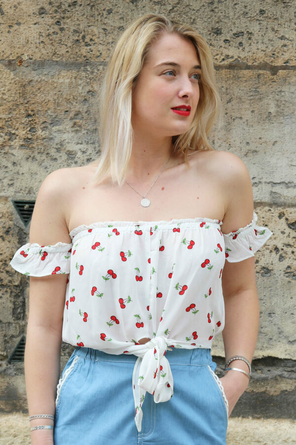 Absolème top court tendance épaules dénudées motif cerise