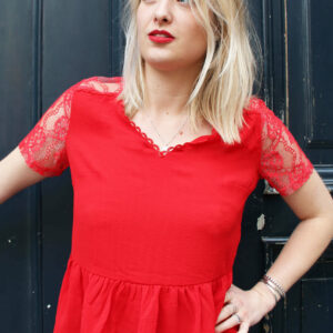 Absolème concept store top dentelle rouge