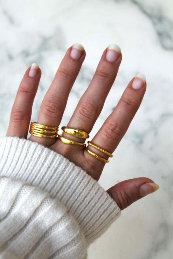 Absolème bague moderne en plaqué or