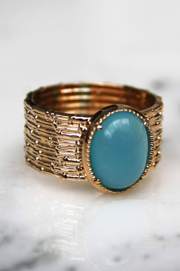 Absolème bague  large plaqué or et agate bleue