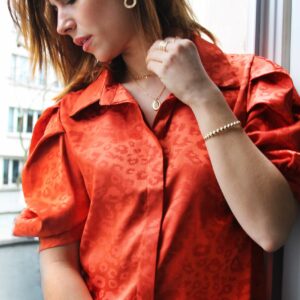 Absolème chemisier léopard satin orange manches bouffantes