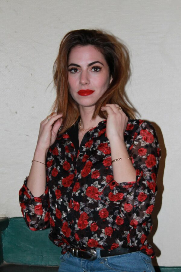 Absolème chemisier tendance roses rouges