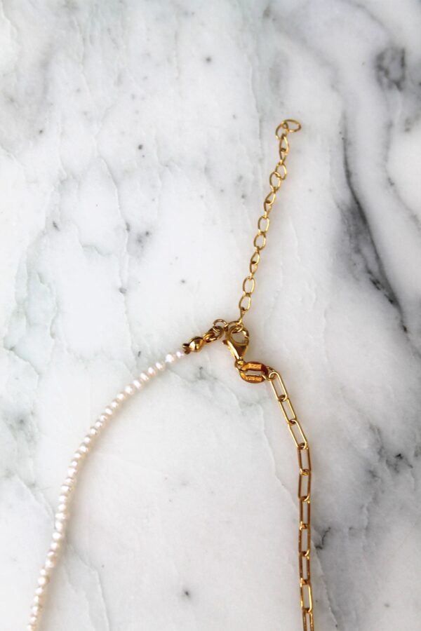 Absolème collier plaqué or et perles d'eau douce
