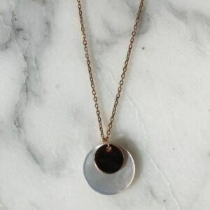 Absolème collier plaqué or et nacre