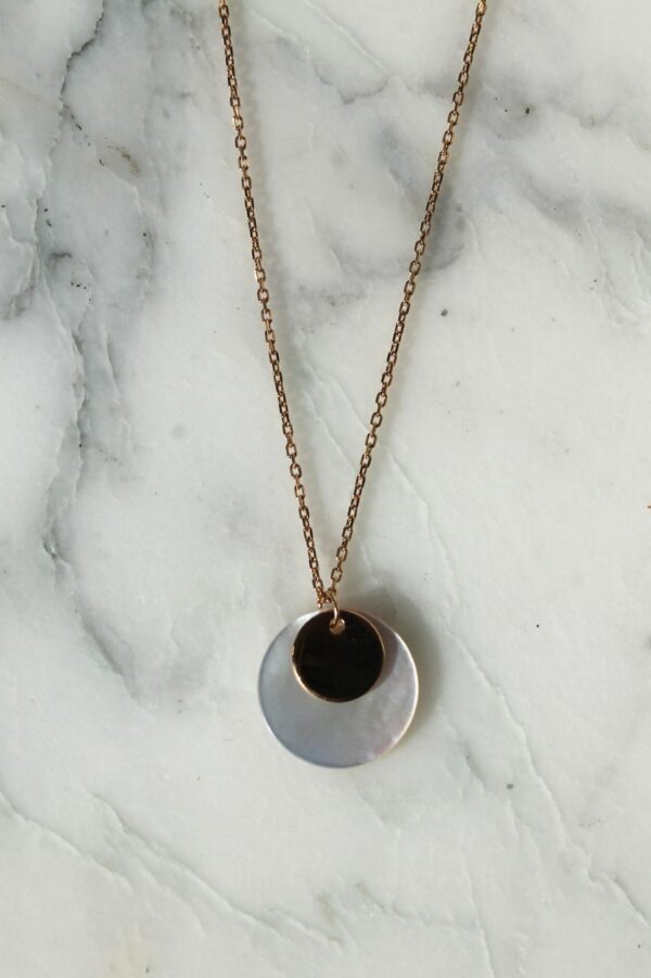 Absolème collier plaqué or et nacre