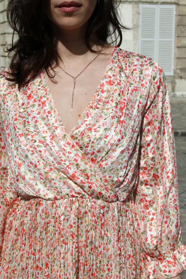 Absolème robe cache-coeur tendance à motif fleuri