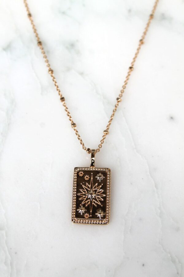 Absolème collier doré à accumuler