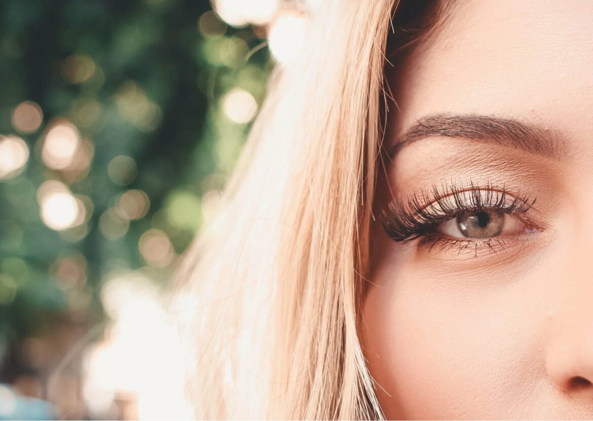 Absolème tendance beauté brow lift