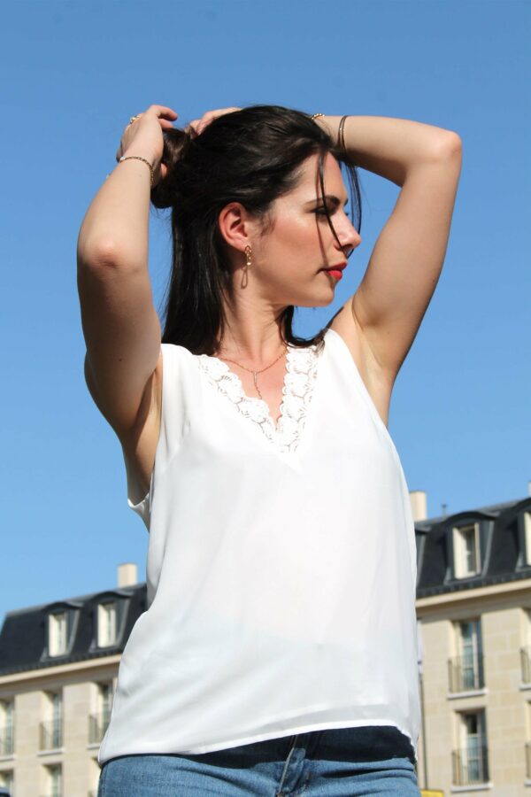 Absolème top blanc en dentelle