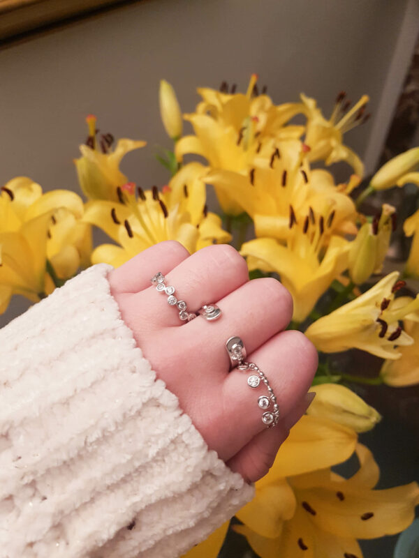 Bague fine zirconiums Argent 925