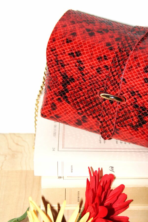 Absolème micro sac à main en cuir rouge serpent