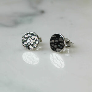 Puces métal martelé argent 925