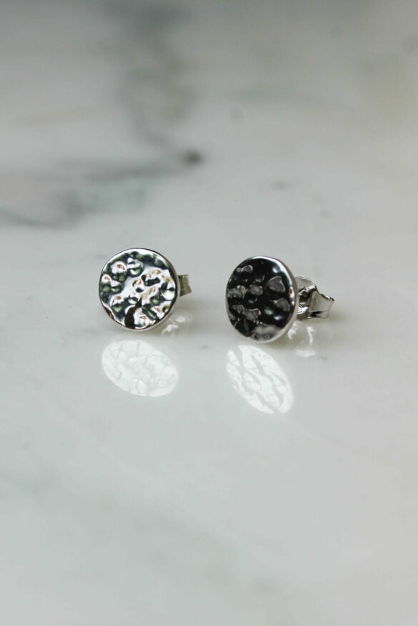 Puces métal martelé argent 925