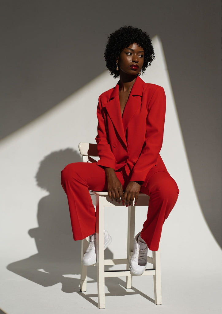 Absolème comment porter la couleur rouge ?