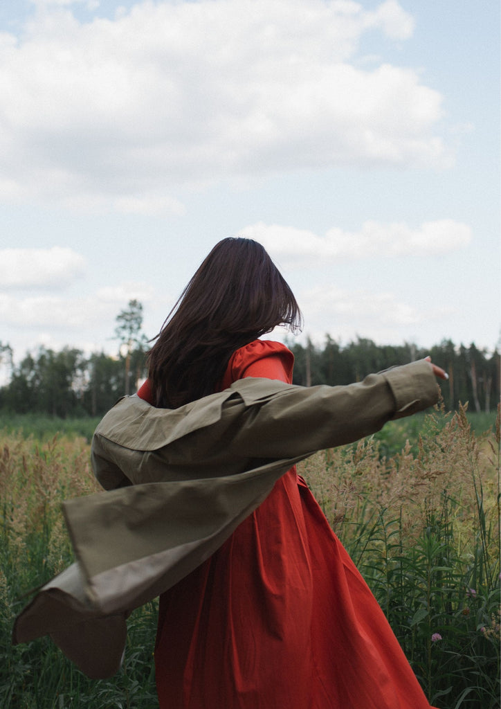 Absolème veste idéale à porter avec une robe longue