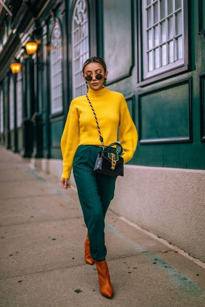 Absolème comment porter la couleur jaune ?
