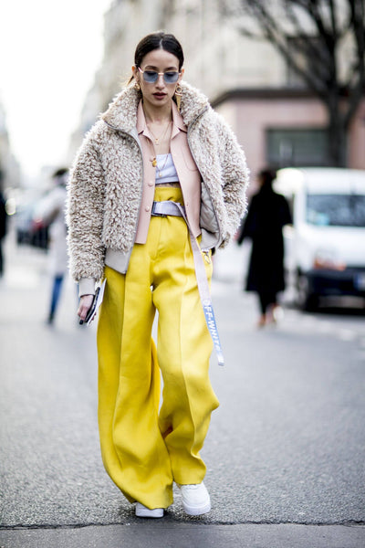 Absolème comment porter la couleur jaune ?