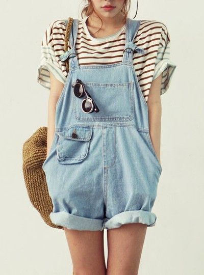 Absolème porter une combishort salopette