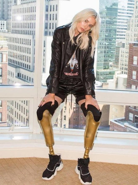 Absolème mode inclusive mannequins atypiques Lauren Wasser