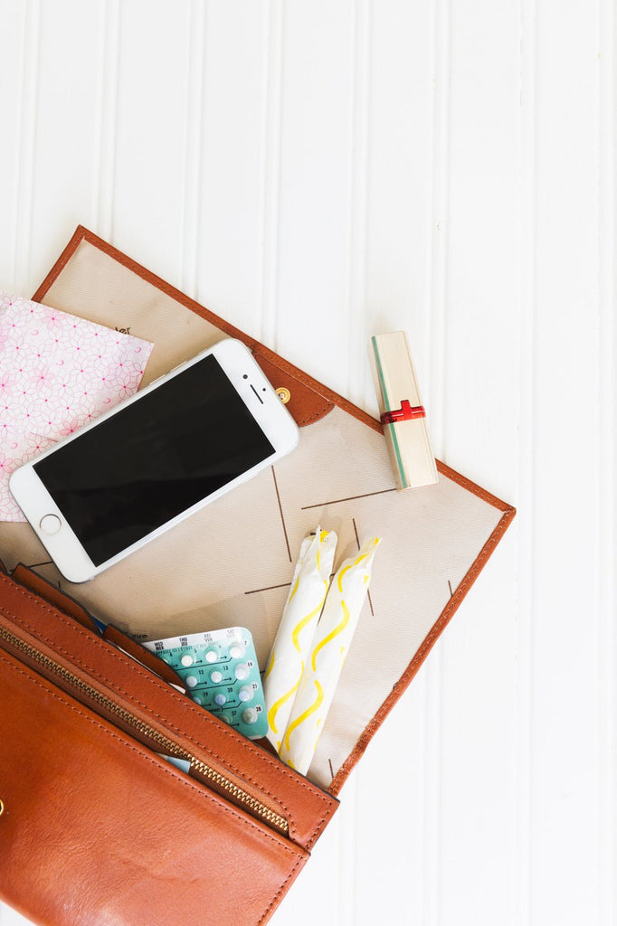 Absolème comment bien organiser son sac à main ?