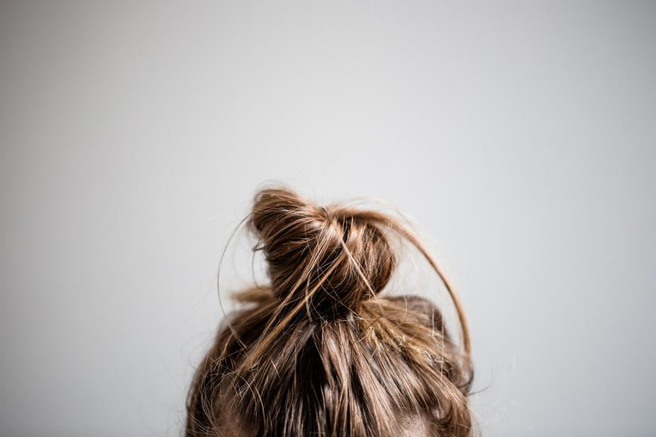 Absolème tous nos conseils pour avoir des cheveux soyeux